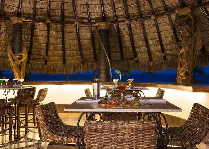 Resort Altitude By Krystal Grand Cabos 4*