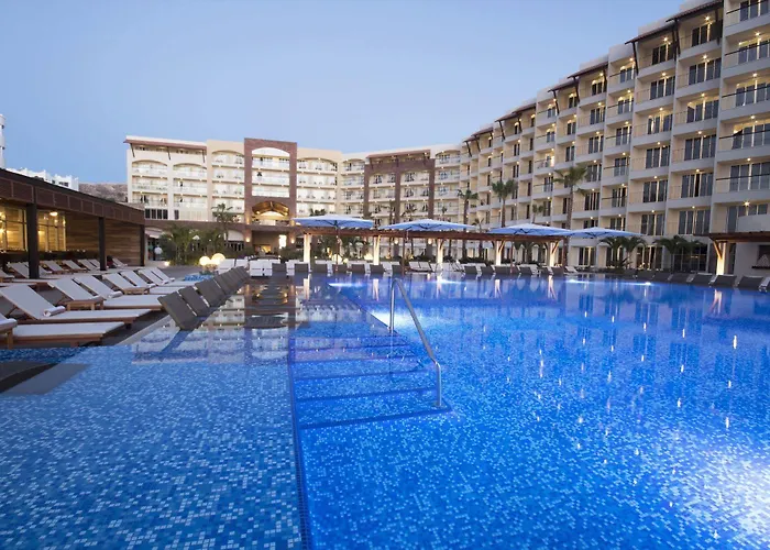 Altitude By Krystal Grand Cabos