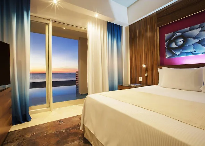 Altitude By Krystal Grand Cabos