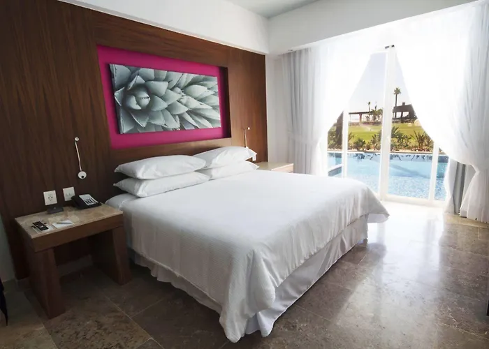 Altitude By Krystal Grand Cabos
