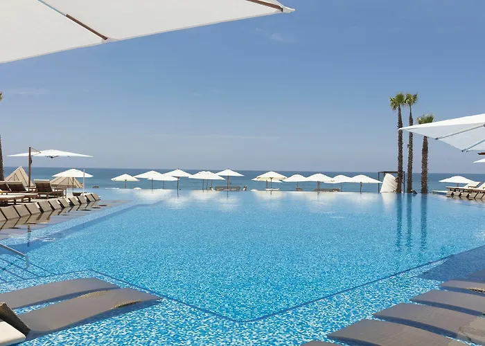 Altitude By Krystal Grand Cabos 4*